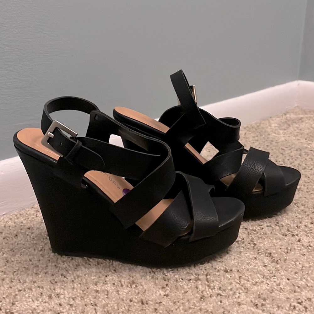 Black 5 inch wedge heel